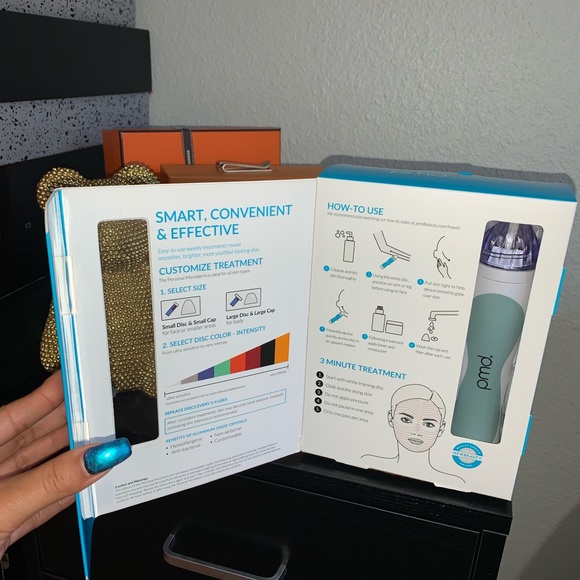 PMD Personal Microderm Device - Picture 2 of 6